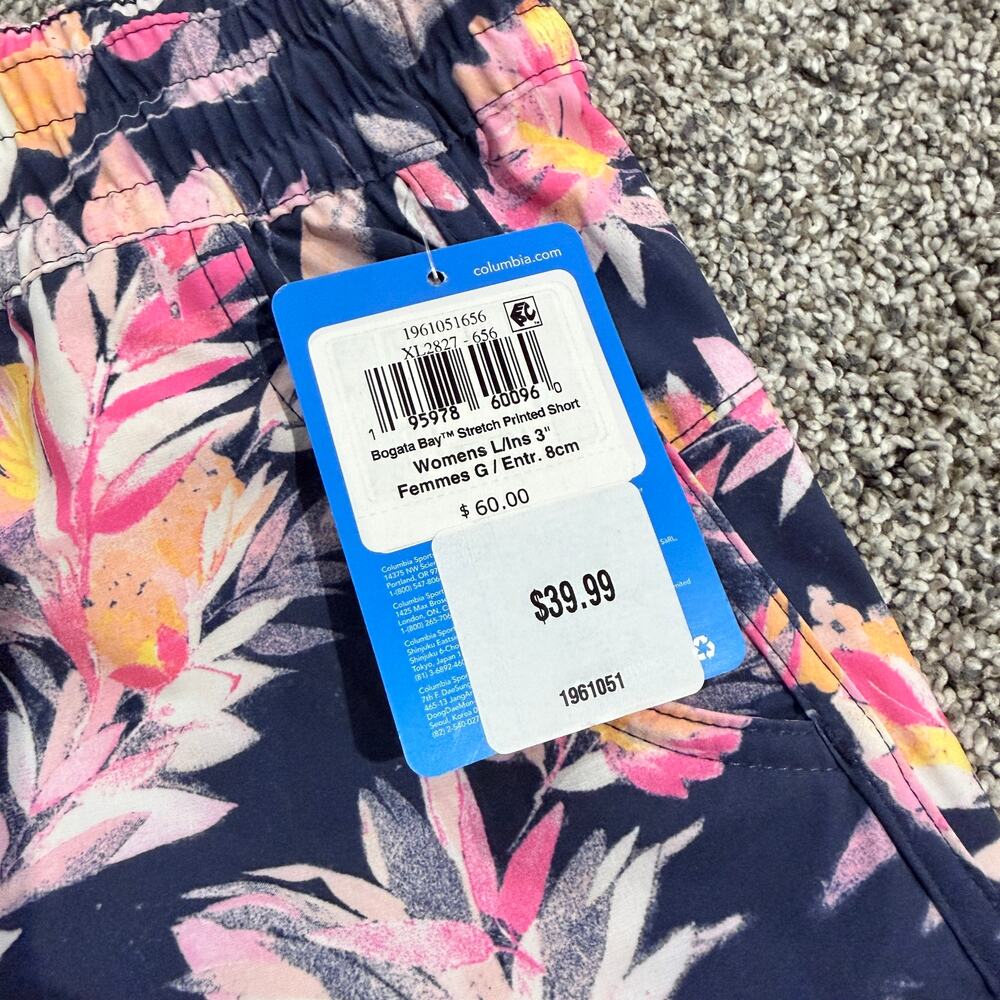 New with tags, Women's Columbia Bogata Bay Stretch 3" Inseam Shorts, Large (L) - Picture 4 of 8